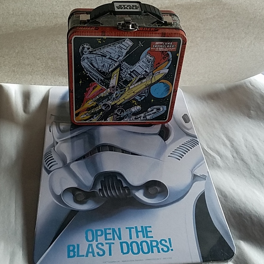 Star Wars Luke Steel Tin Box with Cardboard Sign